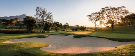 Aloha Golf Club в Малаге, Андалусия Aloha Golf Club в Малаге, Андалусия