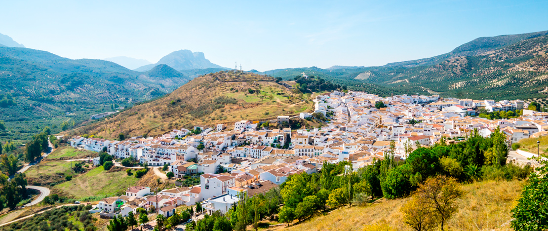 Widok na Carcabuey w Kordobie, Andaluzja Widok na Carcabuey w Kordobie, Andaluzja
