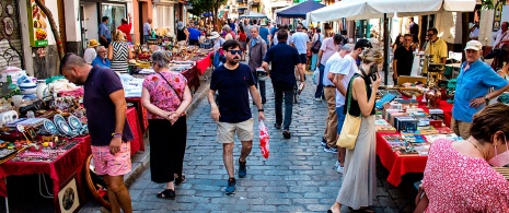 El Jueves Market El Jueves Market