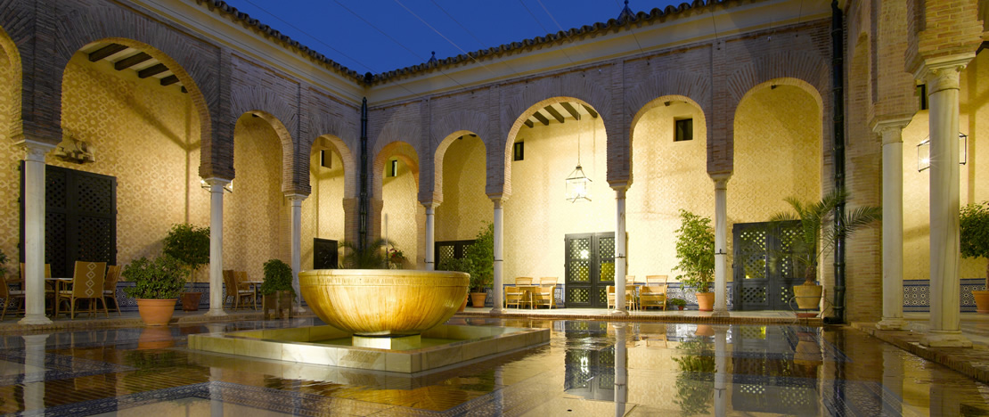 Parador de Carmona のパティオ Parador de Carmona のパティオ