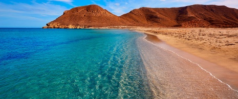 Praia de Rodalquilar, Almería, Andaluzia Praia de Rodalquilar, Almería, Andaluzia