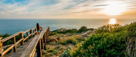 Vistas do amanhecer na praia de Zahara, Cádis Vistas do amanhecer na praia de Zahara, Cádis
