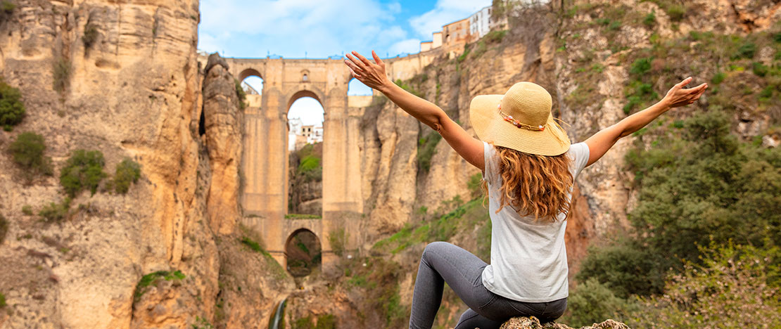 Touriste à Ronda, province de Malaga Touriste à Ronda, province de Malaga