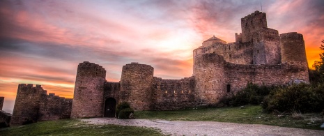 Замок Лоарре, Уэска, Арагон Замок Лоарре, Уэска, Арагон