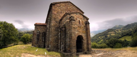 Church of Santa Cristina de Lena Church of Santa Cristina de Lena