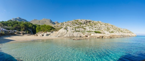 Veduta di Cala San Vicente a Maiorca, Isole Baleari Veduta di Cala San Vicente a Maiorca, Isole Baleari