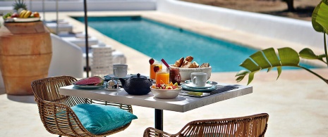 Frühstück im Hotel Pure House, Ibiza Frühstück im Hotel Pure House, Ibiza