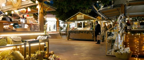 Marché de Noël à Puerto Portals, Majorque Marché de Noël à Puerto Portals, Majorque