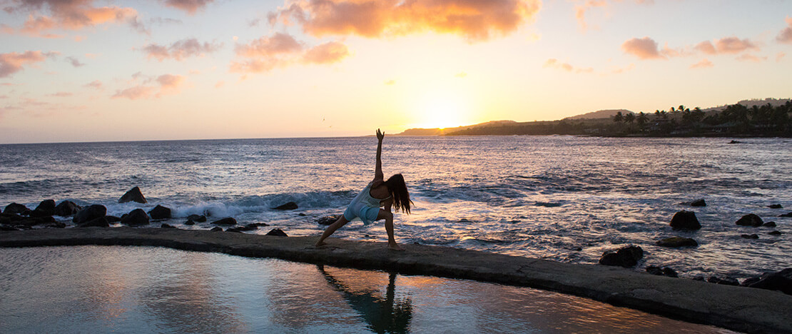 Yoga in spiaggia, viaggi slow Yoga in spiaggia, viaggi slow