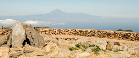 Sanctuaire guanche dans le parc national de Garajonay, La Gomera, îles Canaries Sanctuaire guanche dans le parc national de Garajonay, La Gomera, îles Canaries