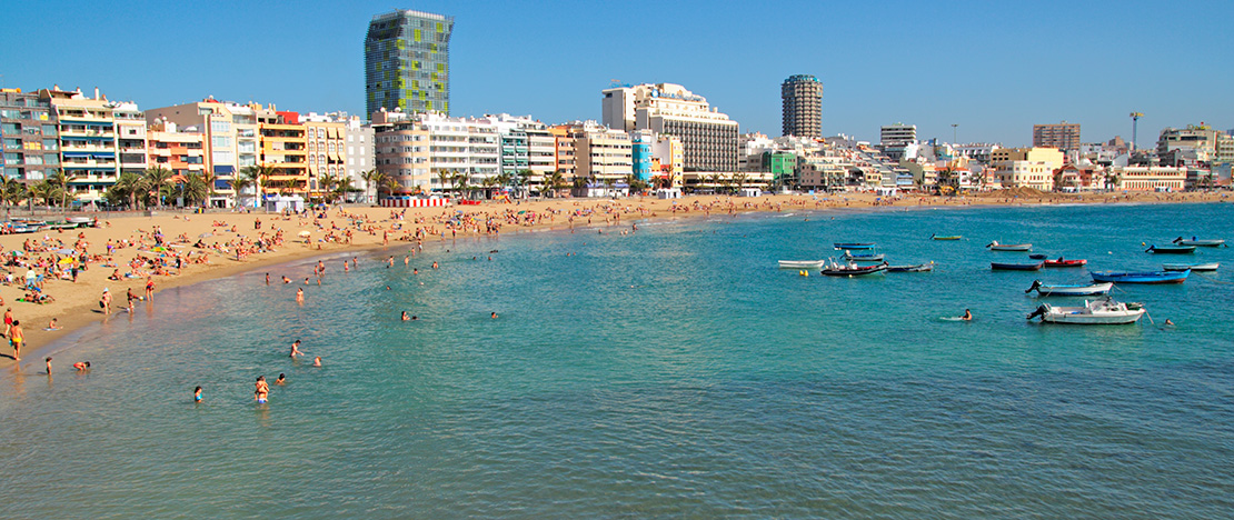 Las Canteras beach, Gran Canaria (Canary Islands) Las Canteras beach, Gran Canaria (Canary Islands)