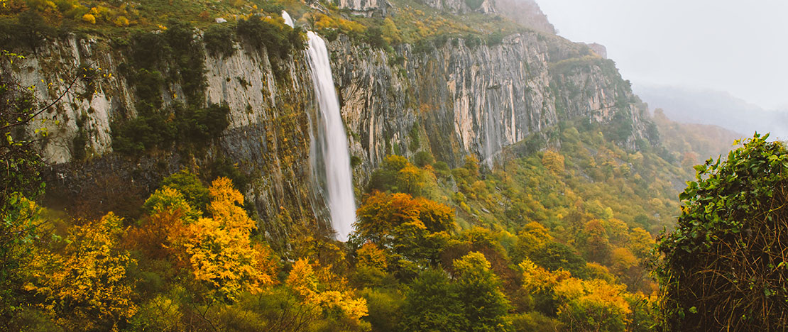 Nacimiento del río Asón.