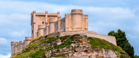 Widoki na zamek Peñafiel w Valladolid Widoki na zamek Peñafiel w Valladolid
