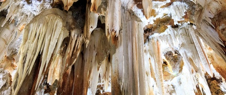Cuevas del Águila en Arenas de San Pedro, Ávila Cuevas del Águila en Arenas de San Pedro, Ávila