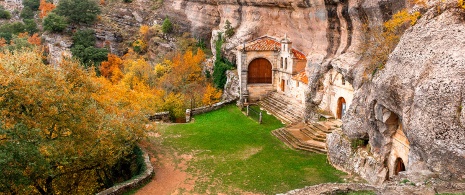 Monumento Natural de Ojo Guareña, Burgos Monumento Natural de Ojo Guareña, Burgos