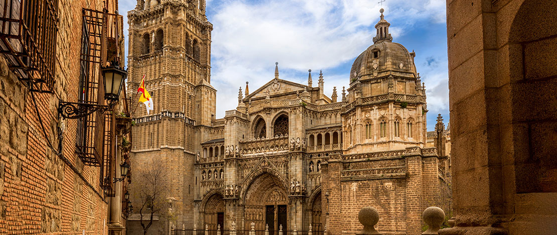 Facciata della Cattedrale di Toledo Facciata della Cattedrale di Toledo