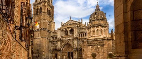 Facciata della Cattedrale di Toledo Facciata della Cattedrale di Toledo