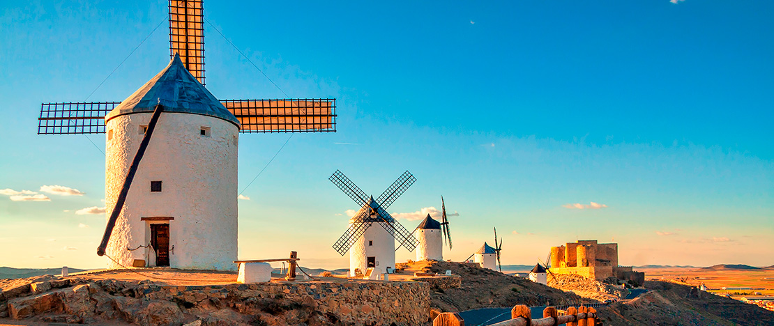 Windmühlen in Consuegra, Kastilien-La Mancha Windmühlen in Consuegra, Kastilien-La Mancha