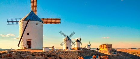 Windmühlen in Consuegra, Kastilien-La Mancha Windmühlen in Consuegra, Kastilien-La Mancha