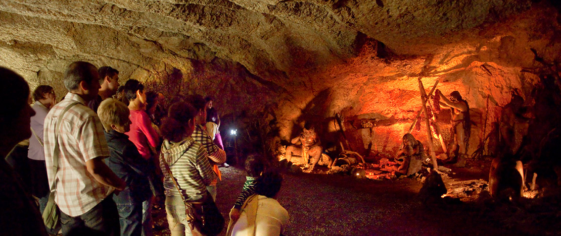Visiting the prehistoric caves of L'Espluga de Francolí, Tarragona, Catalonia