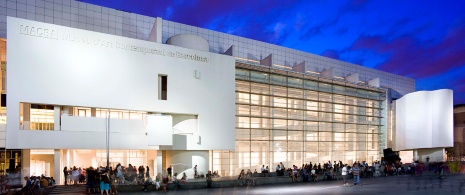 Barcelona Museum of Contemporary Art (MACBA) Barcelona Museum of Contemporary Art (MACBA)