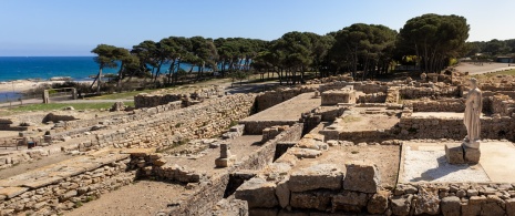Greek and Roman ruins of Empúries. L’Escala, Girona Greek and Roman ruins of Empúries. L’Escala, Girona