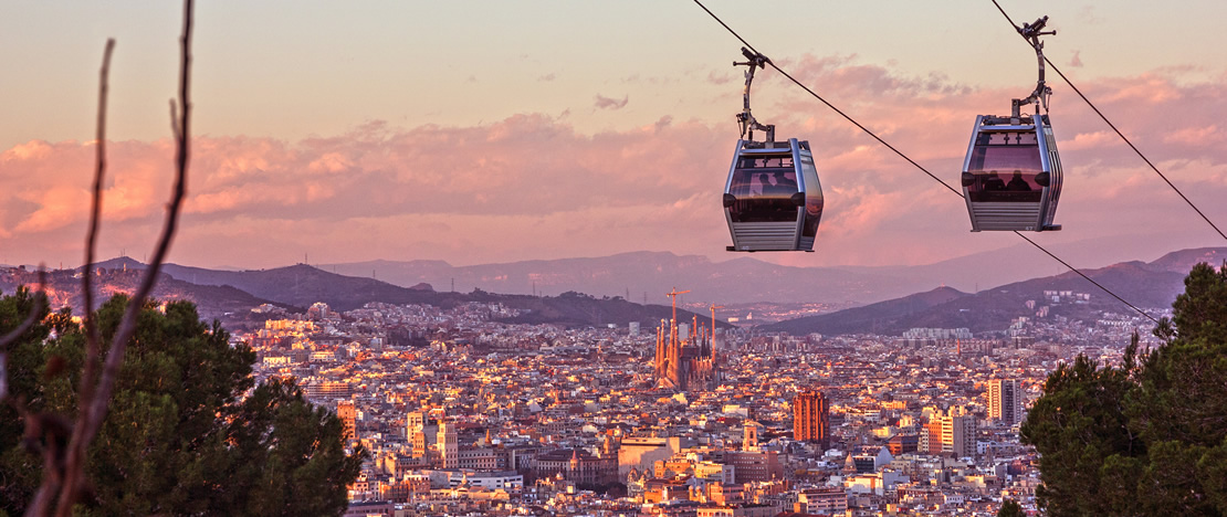 Montjuïc cable car with views of Barcelona Montjuïc cable car with views of Barcelona