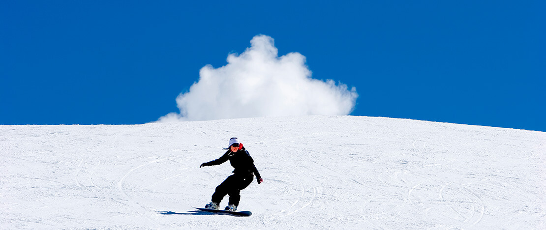 Skiing in Sierra Nevada Skiing in Sierra Nevada