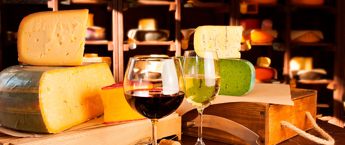 Vino e formaggio di Mahón Vino e formaggio di Mahón