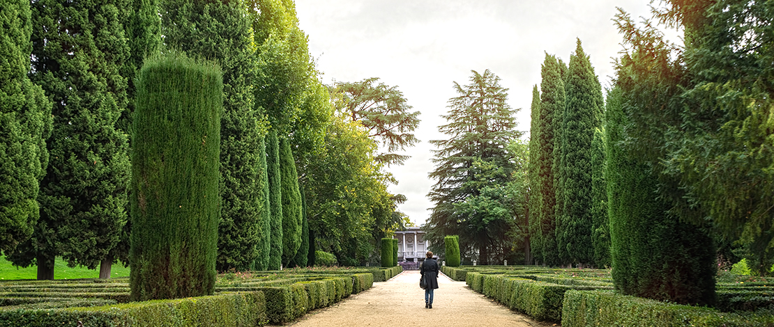 Veduta del Parco del Capricho, Alameda de Osuna Veduta del Parco del Capricho, Alameda de Osuna