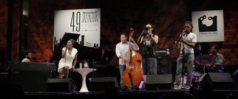 Występ Dee Dee Bridgewater Występ Dee Dee Bridgewater
