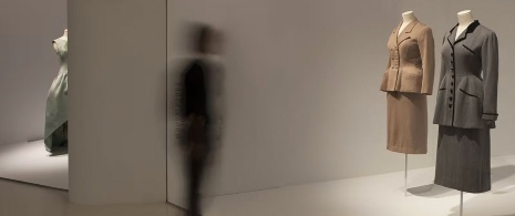 展覧会「バレンシアガ」。クリストバル・バレンシアガ博物館にて開催 展覧会「バレンシアガ」。クリストバル・バレンシアガ博物館にて開催