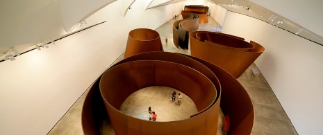 Guggenheim Museum in Bilbao - interior Guggenheim Museum in Bilbao - interior
