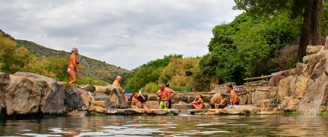 Tourists at the Roman baths in Arnedillo, La Rioja Tourists at the Roman baths in Arnedillo, La Rioja