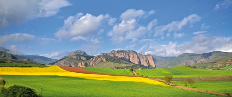 View of the Matute and Tobía peaks in the Najerilla Valley, La Rioja View of the Matute and Tobía peaks in the Najerilla Valley, La Rioja