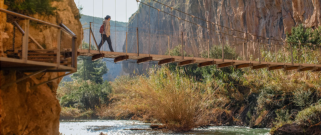 Ponte sul fiume Turia a Chulilla, Comunità Valenciana Ponte sul fiume Turia a Chulilla, Comunità Valenciana