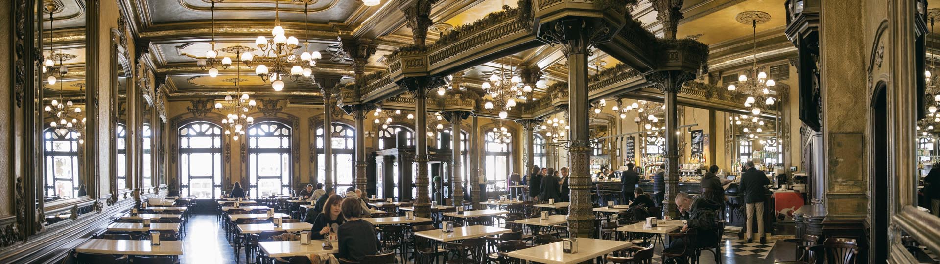 Ansicht des Café Iruña, Pamplona