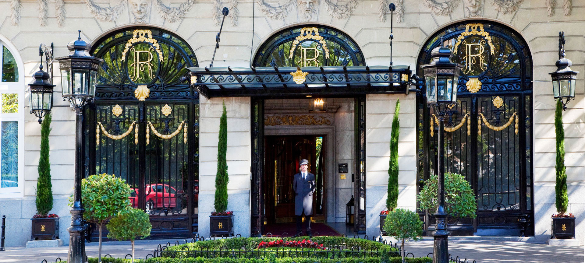 Entrada Hotel Ritz Madrid