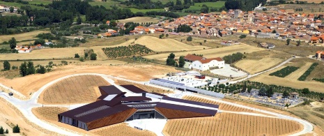 Bodegas Portia, by Norman Foster. Gumiel de Izán, Castile and León Bodegas Portia, by Norman Foster. Gumiel de Izán, Castile and León